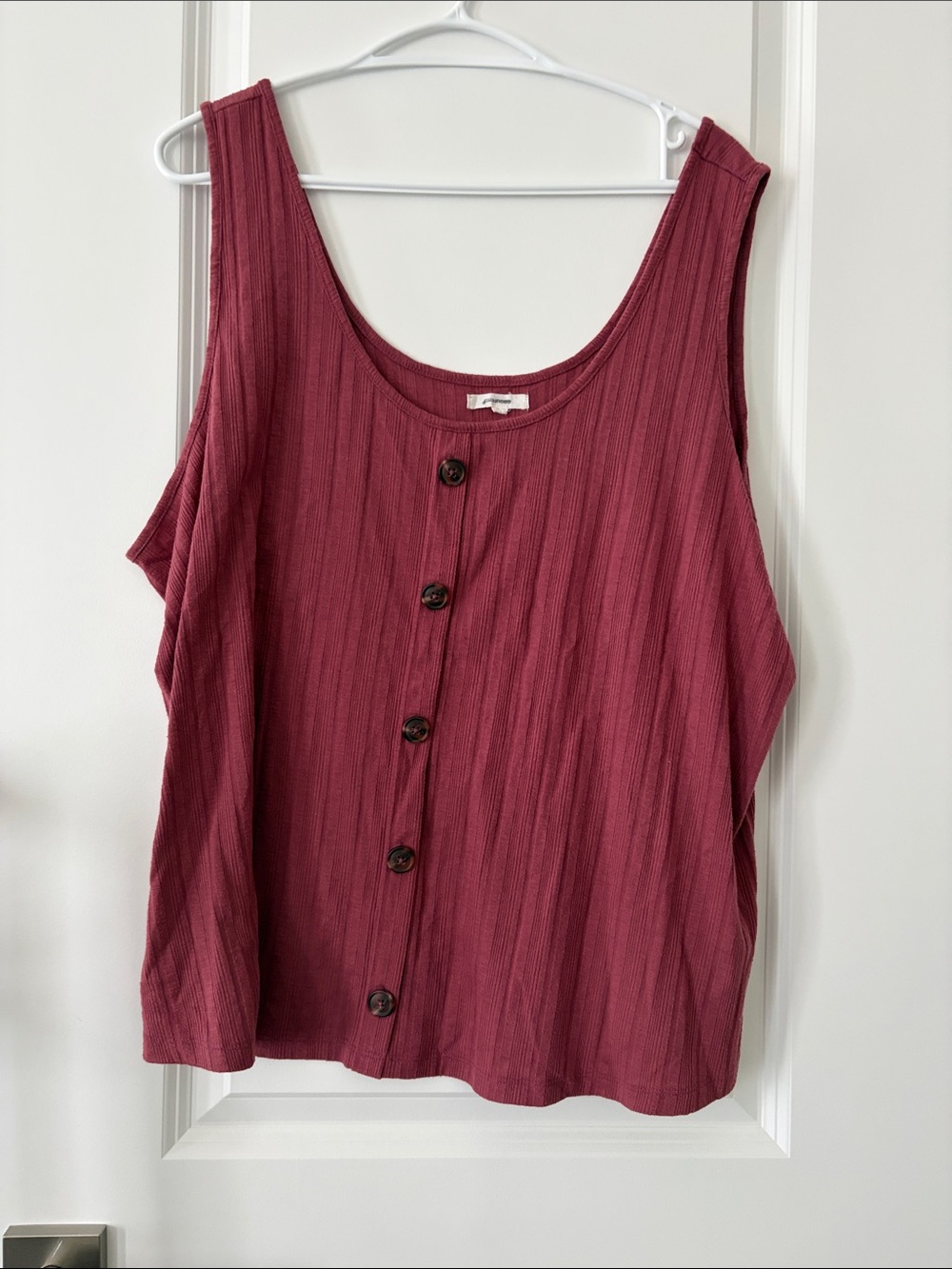 Maurices Ribbed Button-Front Tank Top in Berry Plum